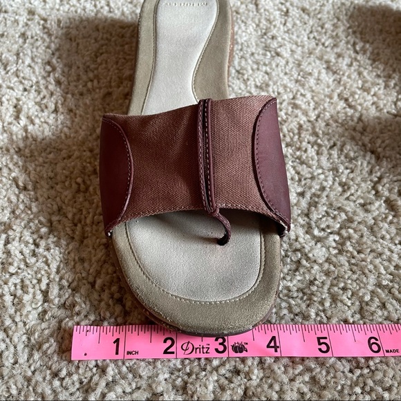 Merrell Dark Spice Sundial Wedge Sandals Size 10 Summer Casual Slip On Flip Flop - Picture 11 of 15